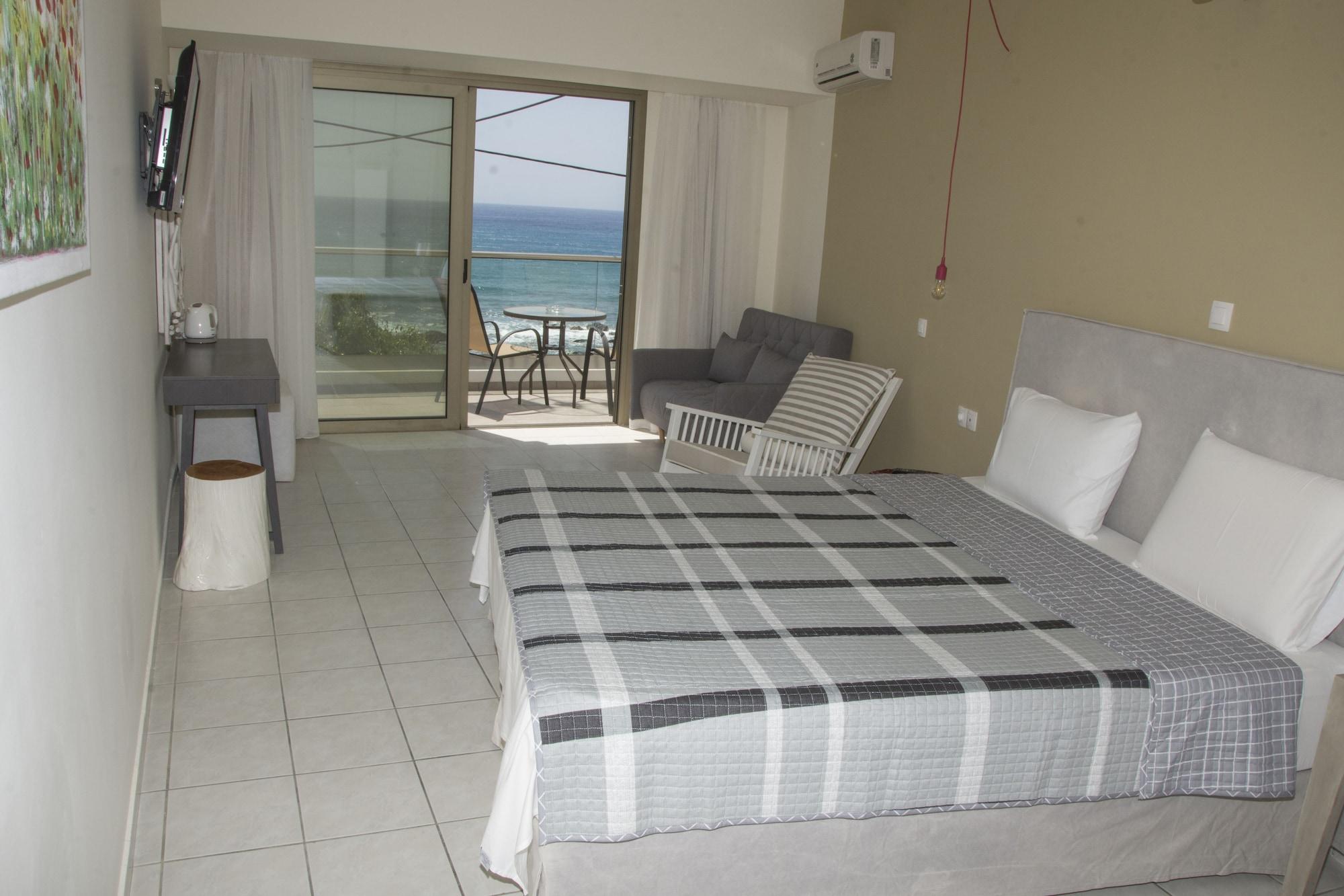 פלאקיאס Creta Mare Hotel מראה חיצוני תמונה