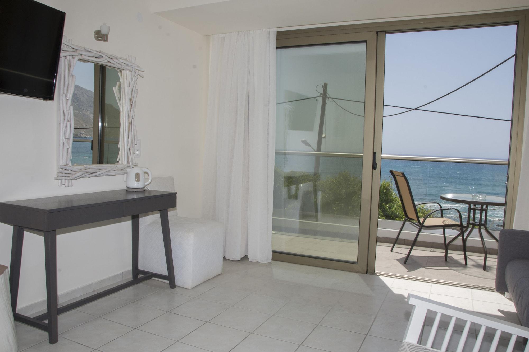 פלאקיאס Creta Mare Hotel מראה חיצוני תמונה
